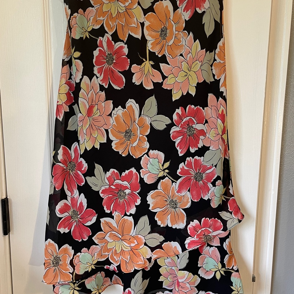 Scarlett Size 6 Floral Sleeveless‎ Dress - Picture 2 of 11